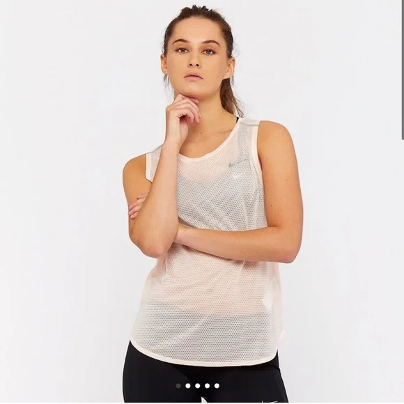 (NWT) Nike Breathe Tank SMALL - Picture 2 of 8